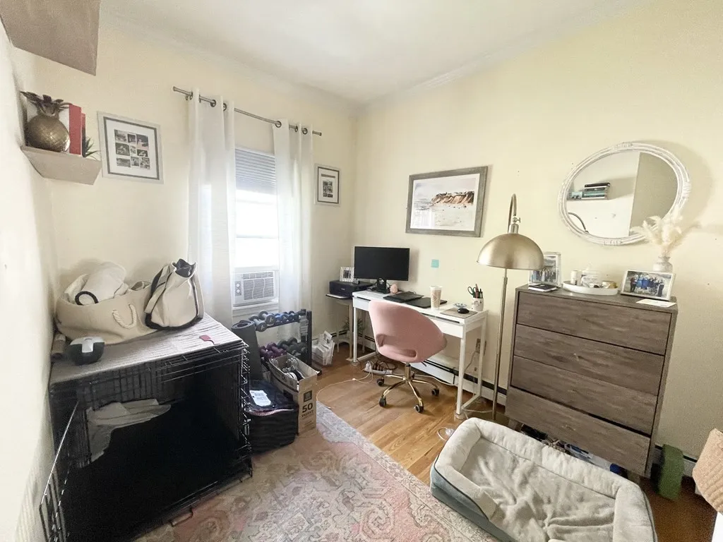 174 Bolton St, Boston