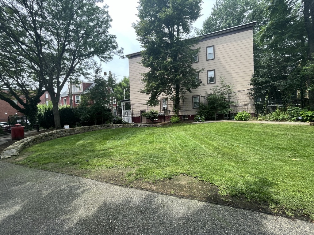 10 Homer Sq, Prospect Hill