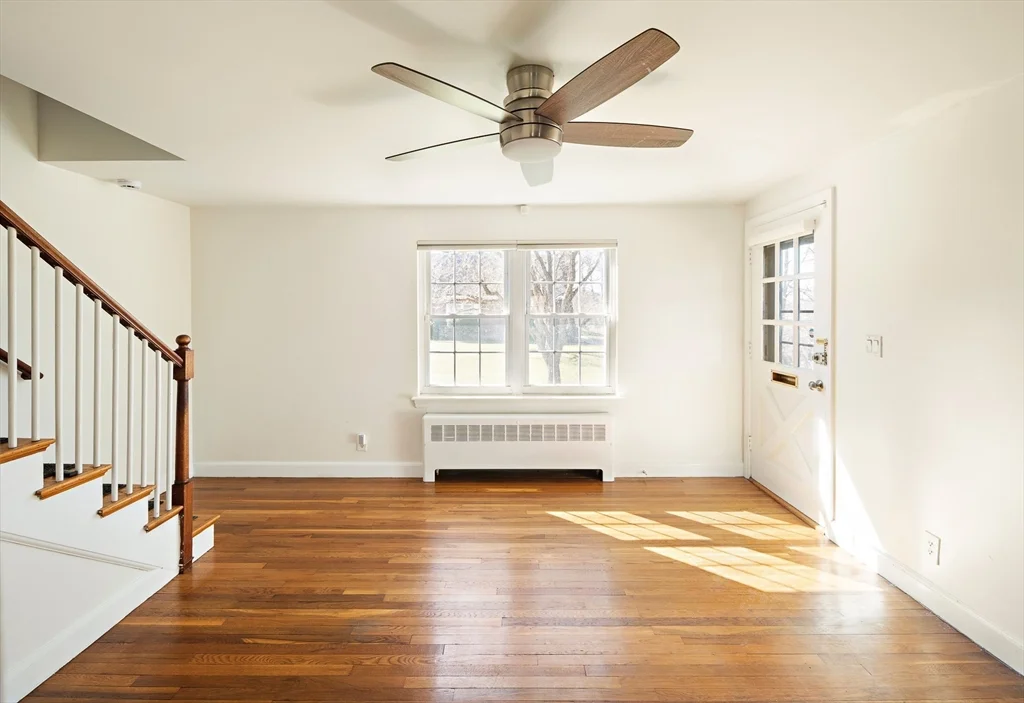 39 Charlesbank Rd, Newton Corner