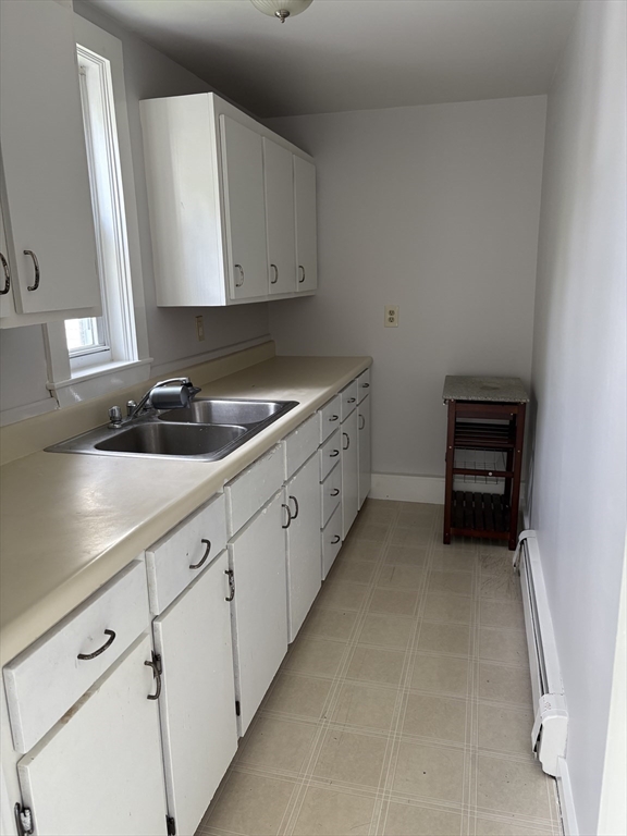 16 Capron St, Attleboro