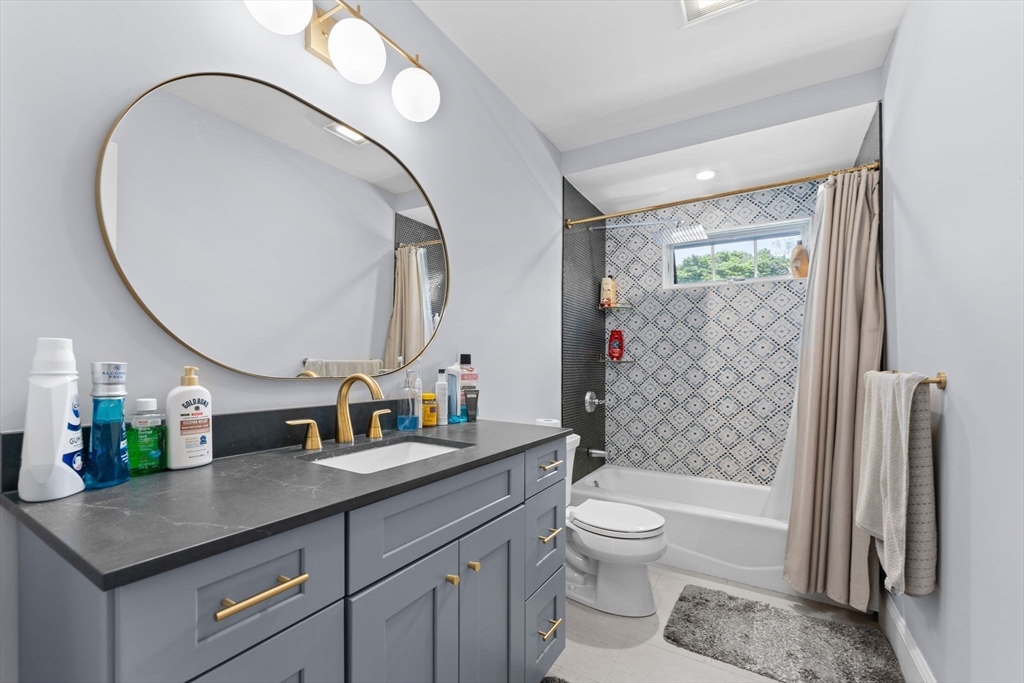 23 Chickatawbut St, Dorchester