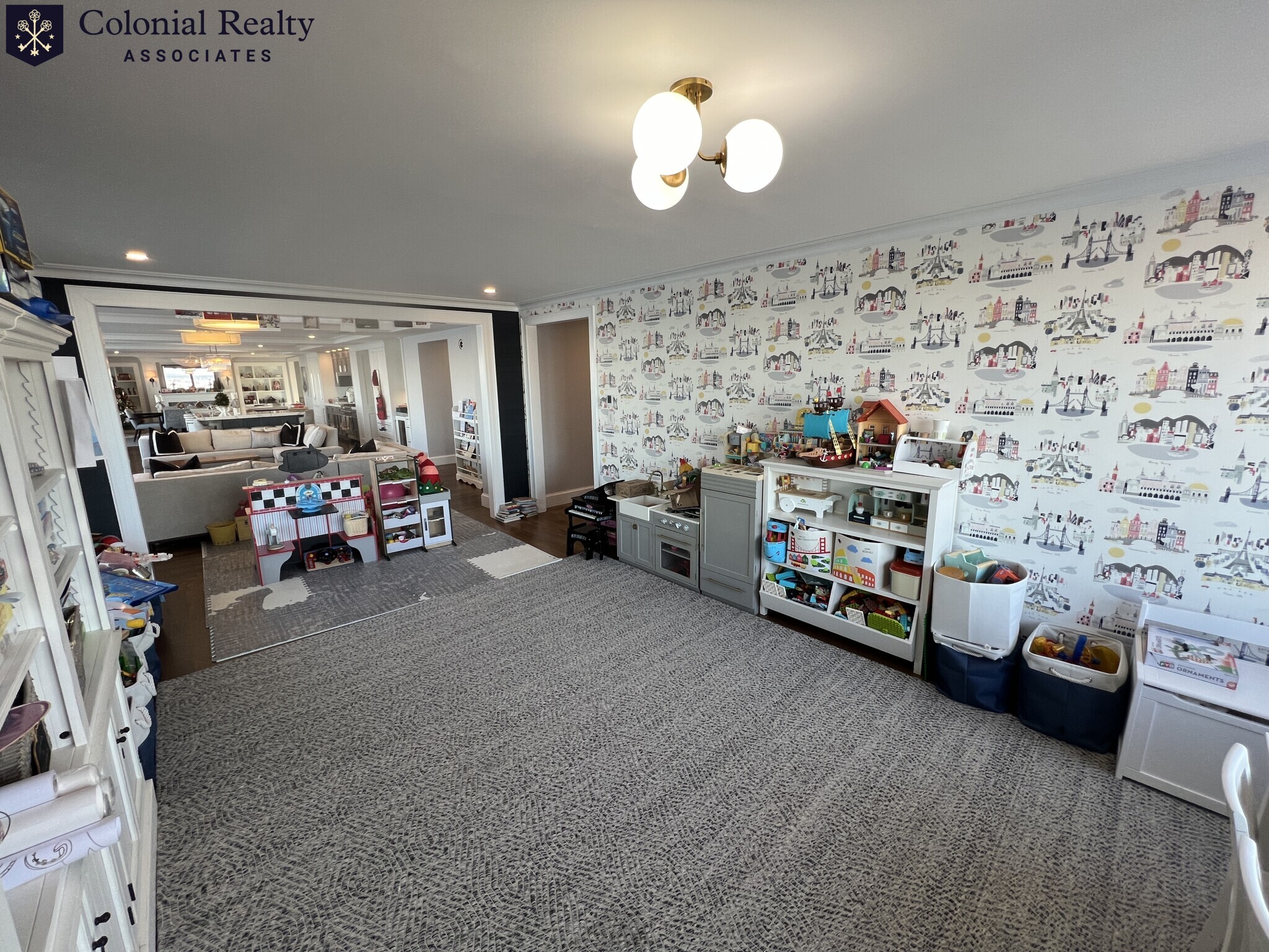 93 East India Row, Waterfront