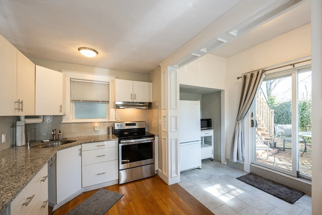 34 Thorndike, Davis Square