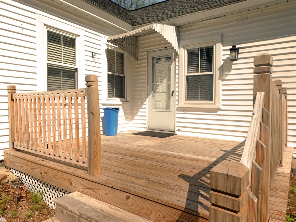 396 Pearl St, Brockton