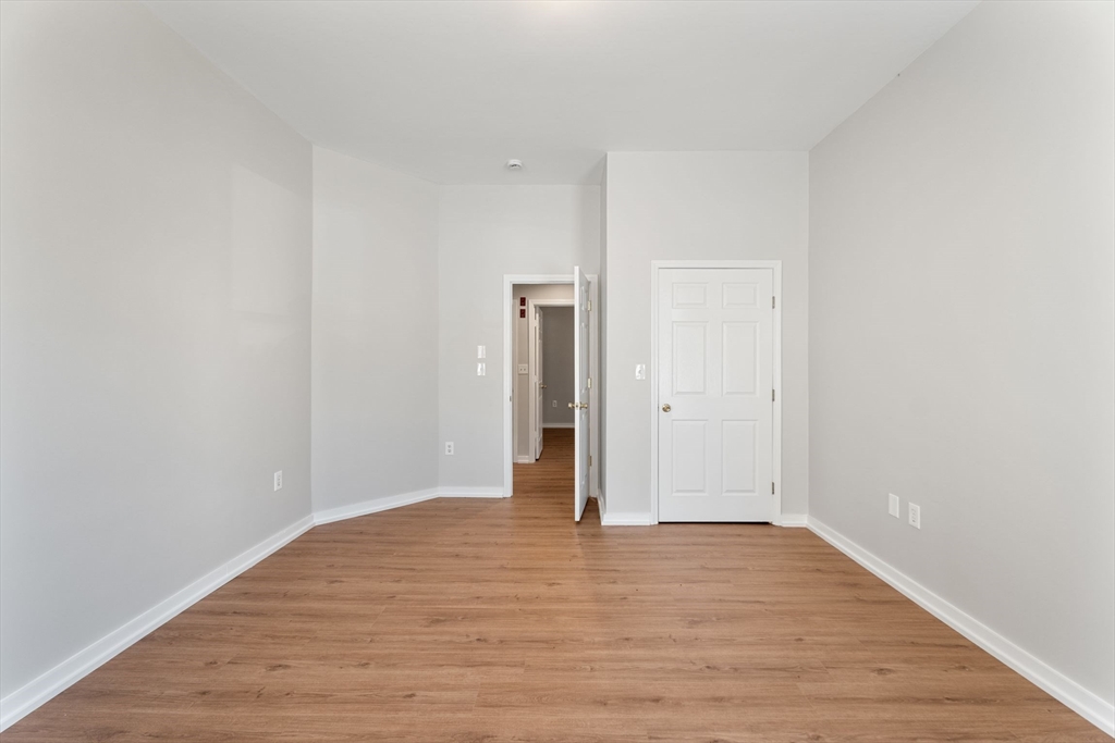 179 Ocean St, Diamond District