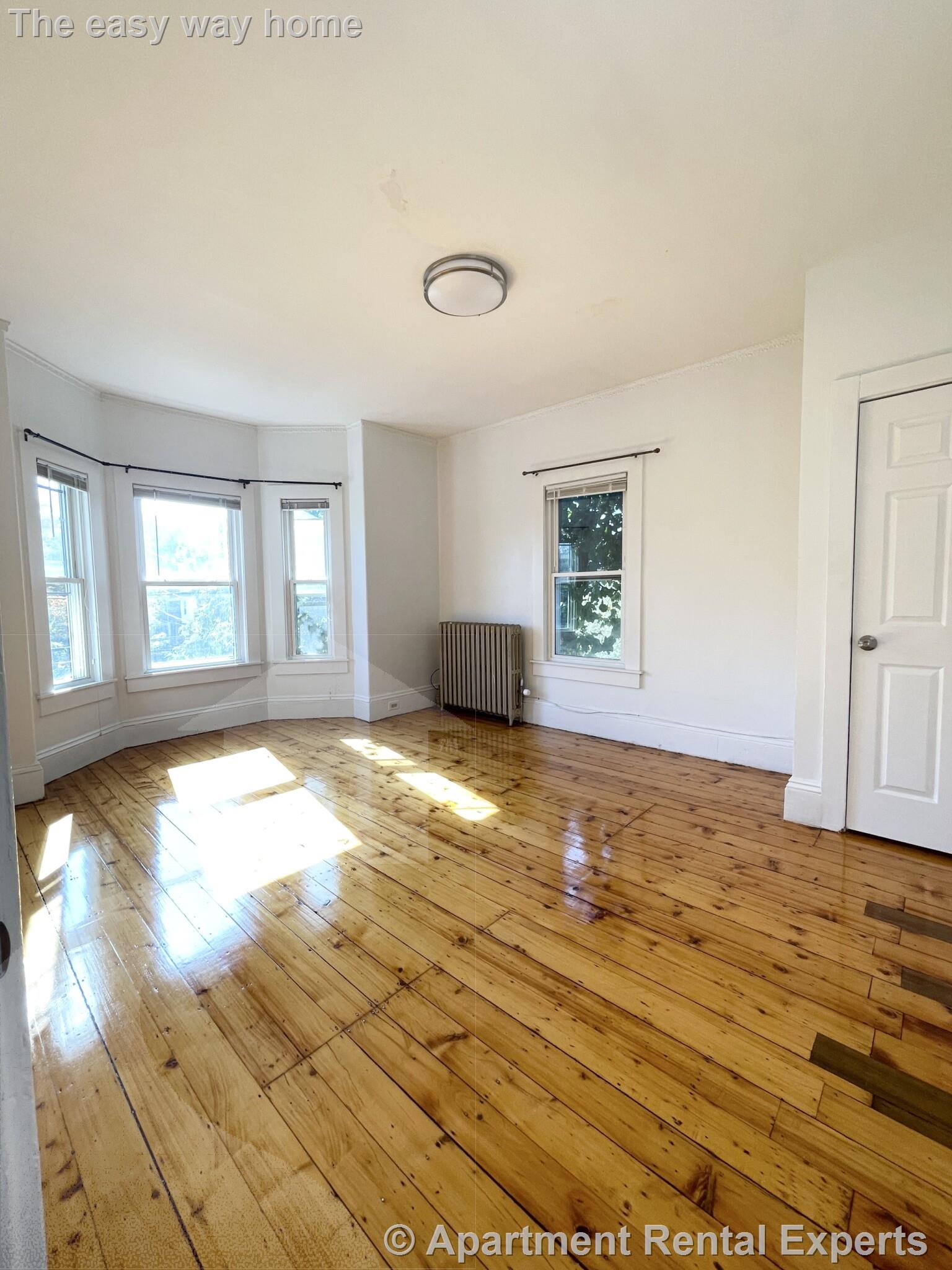 105 Summer St, Union Square