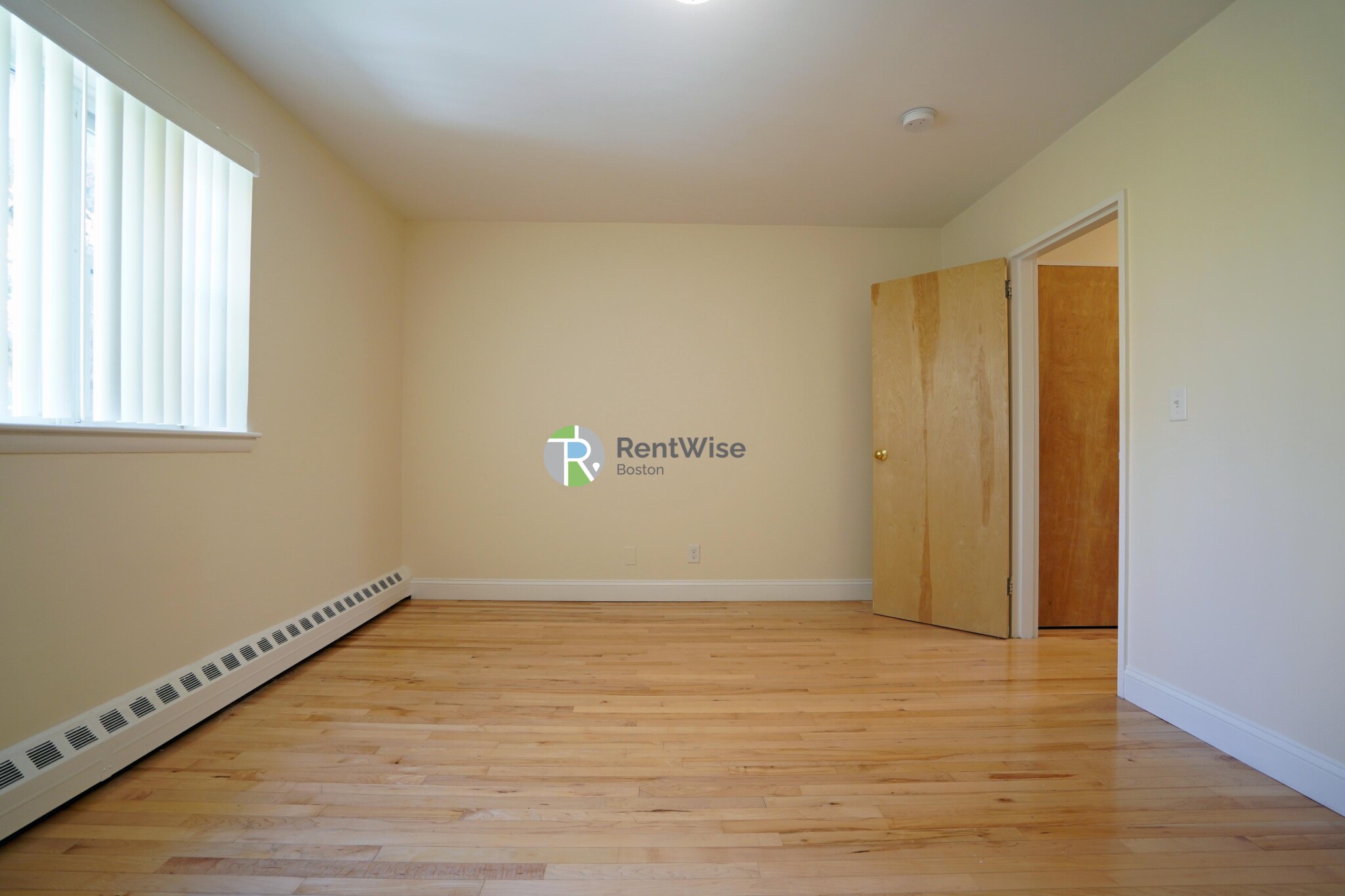 53 Parkman St, North Brookline