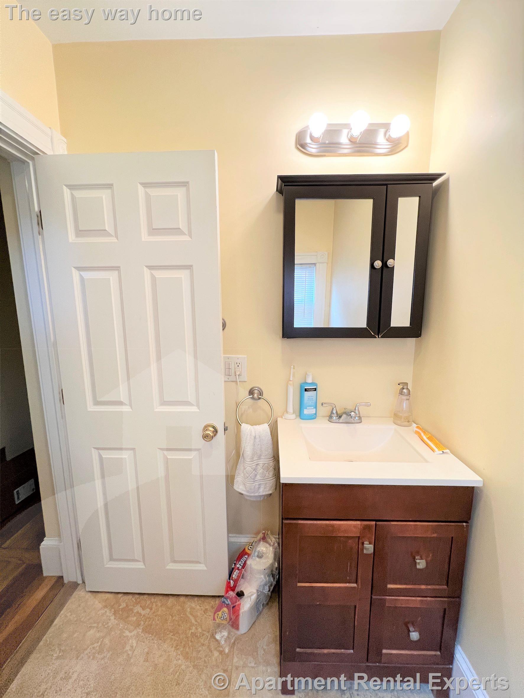 26 White St, Porter Square