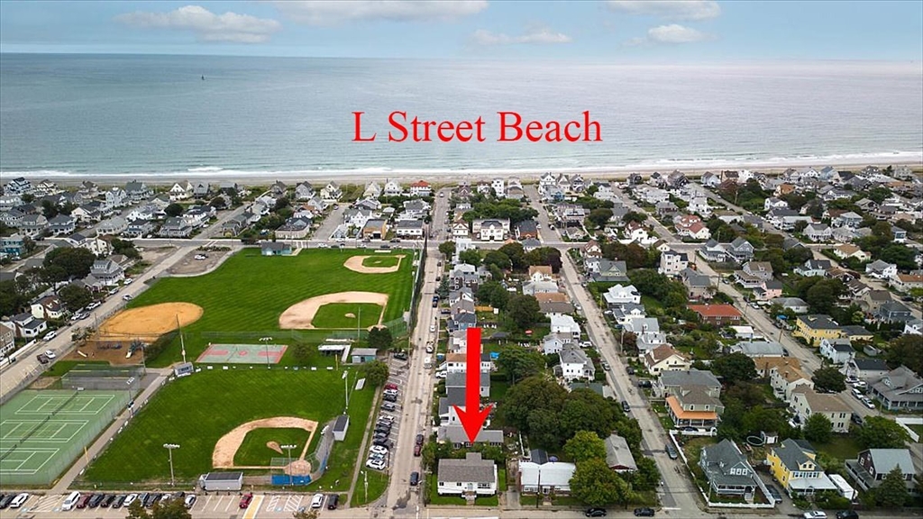 80 Central Ave Summer, Hull