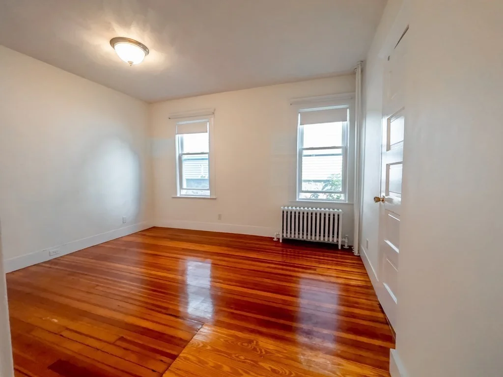24 Montvale St, Roslindale