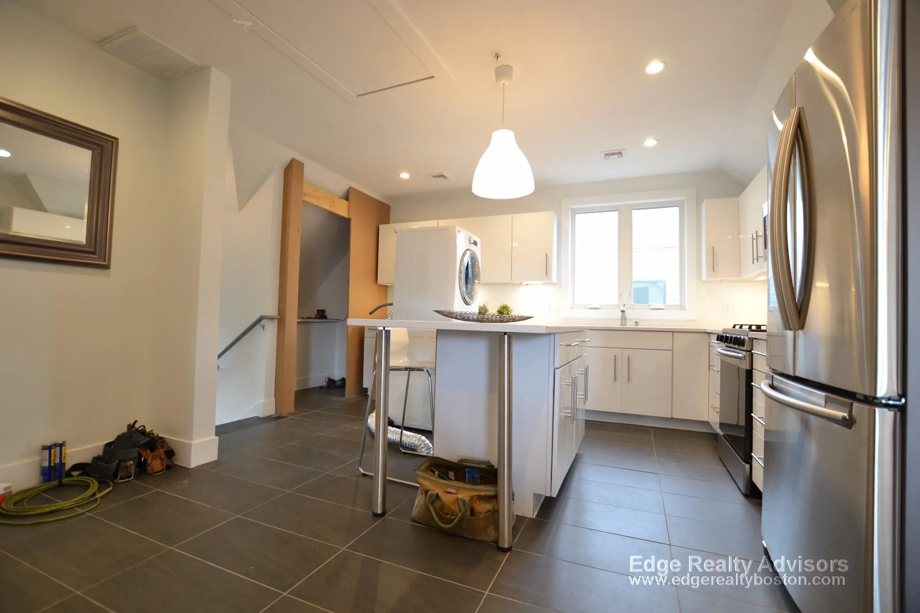 60 Hooker St, Allston