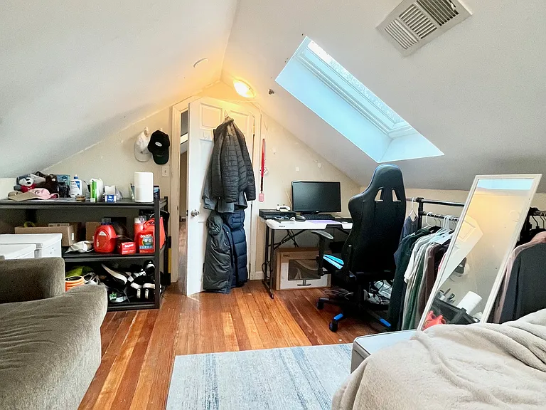 152-154 Parker Hill Ave, Mission Hill