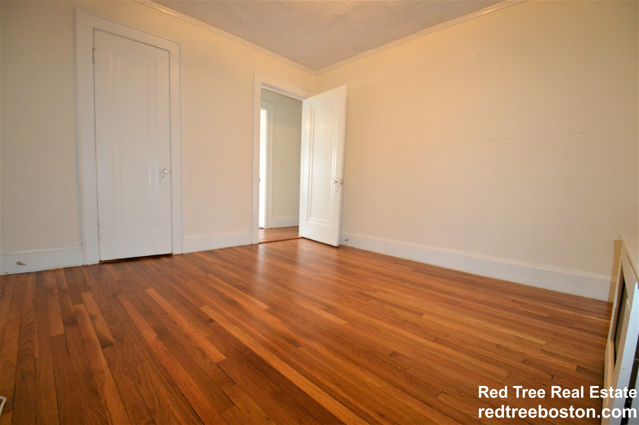 30 Harris St, Coolidge Corner