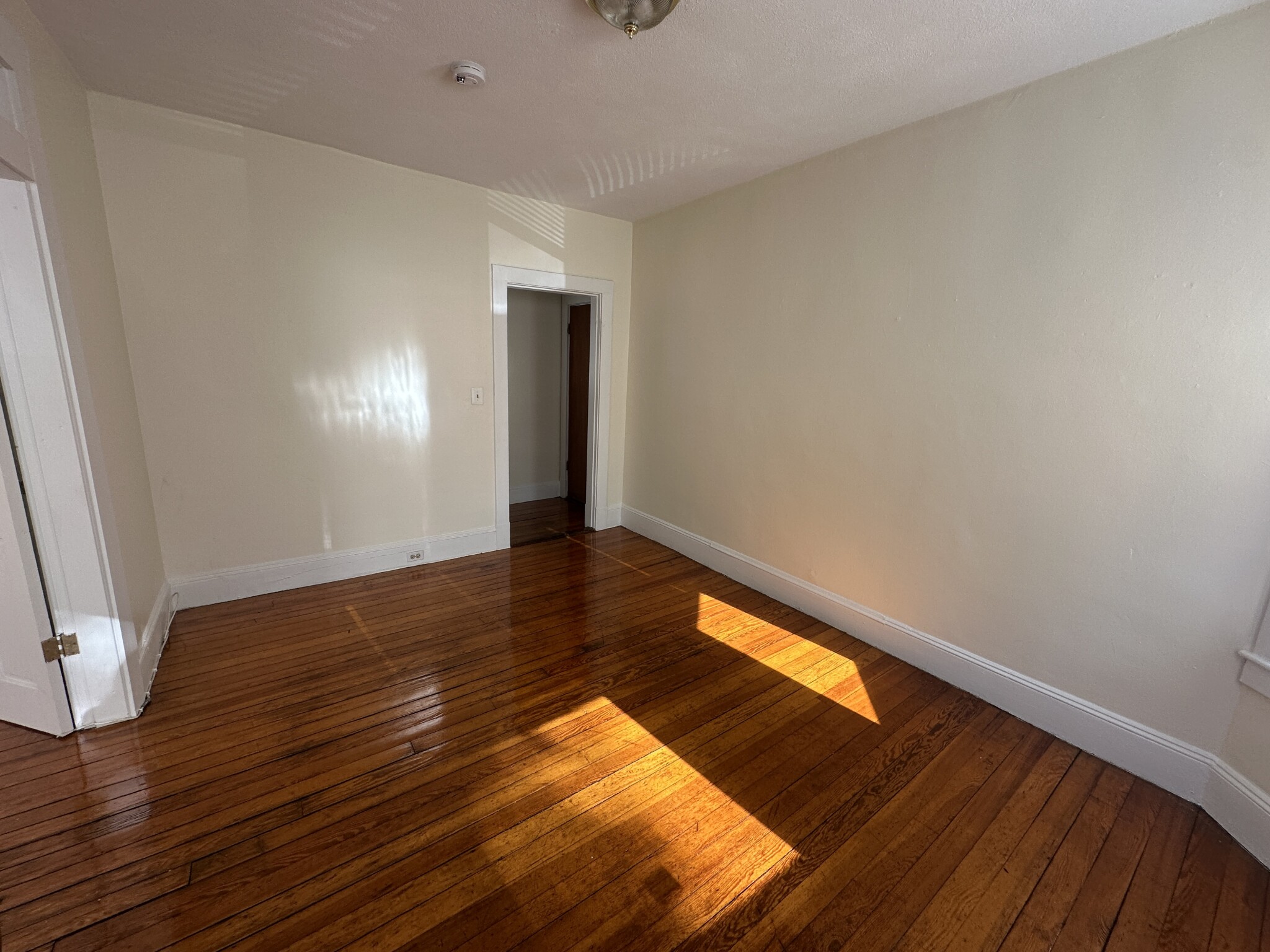 27 Forest St, Baldwin