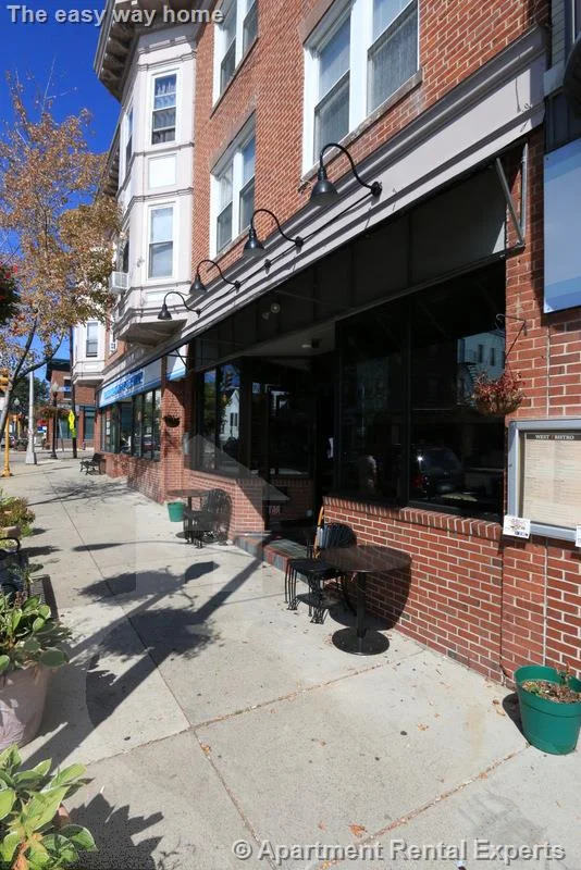 1139 Broadway, Teele Square