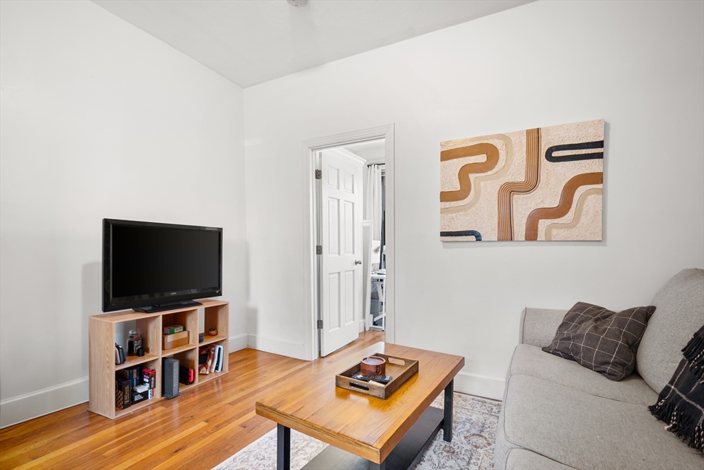 107 Jersey St, Fenway