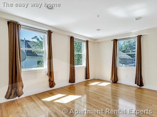 2 Sherman Ct, Winter Hill