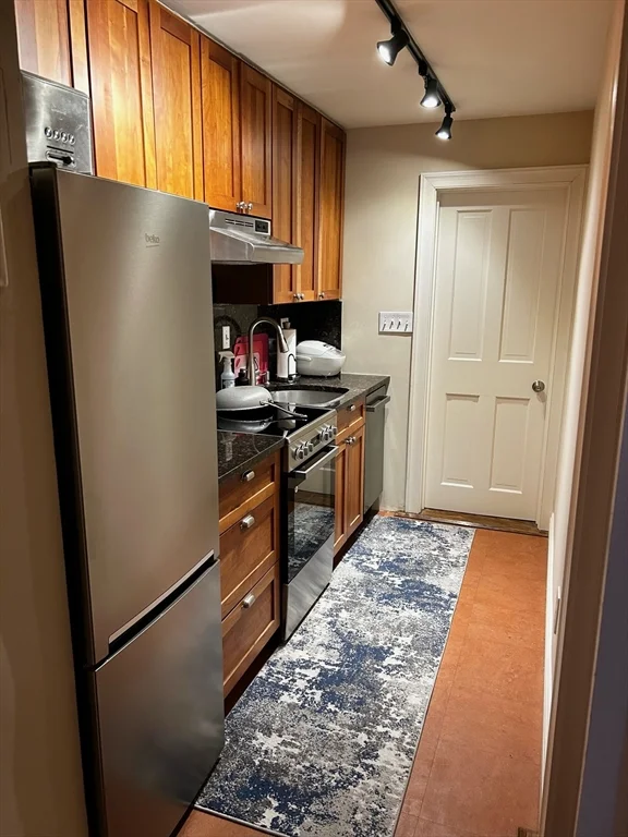 330 Dartmouth St, Back Bay