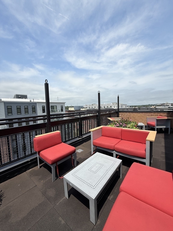 101 Rantoul St, Beverly