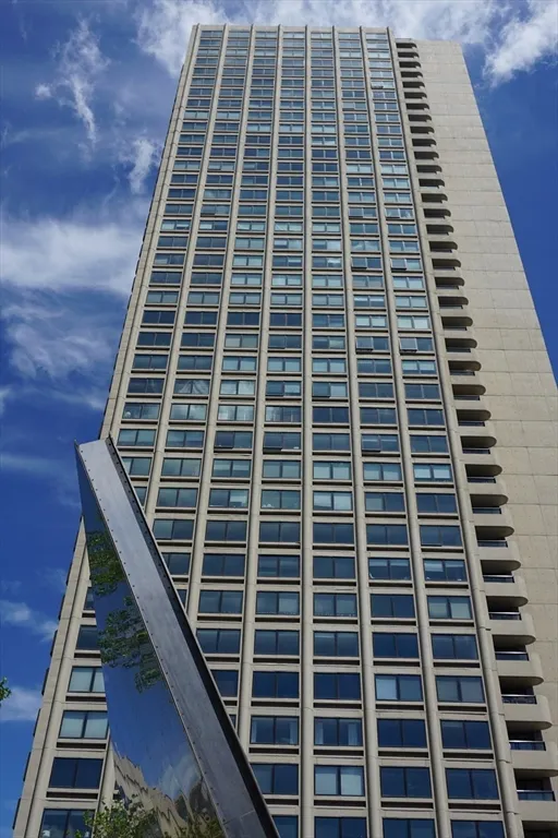 85 E India Row, Downtown