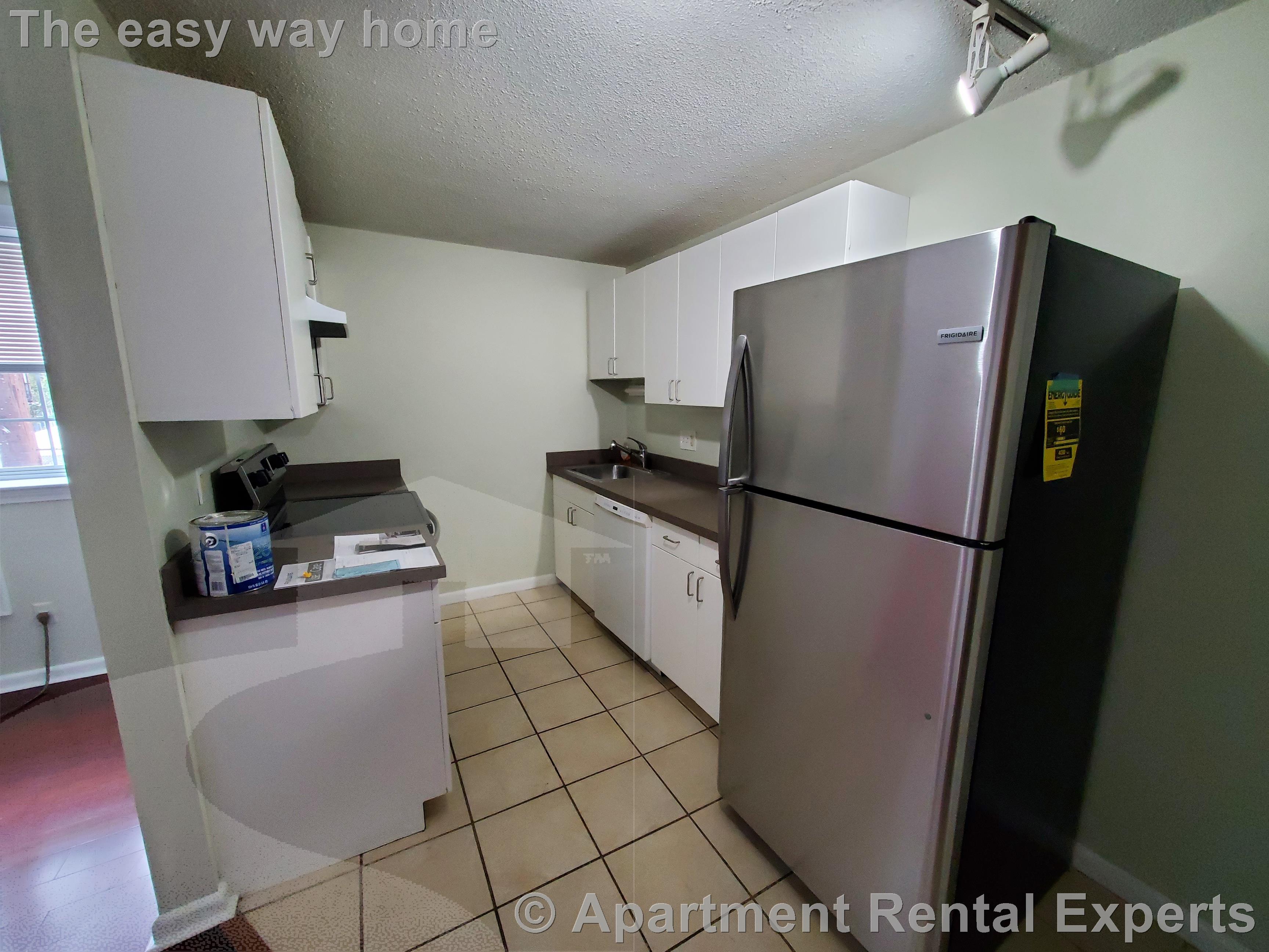 116 Sycamore St, Winter Hill