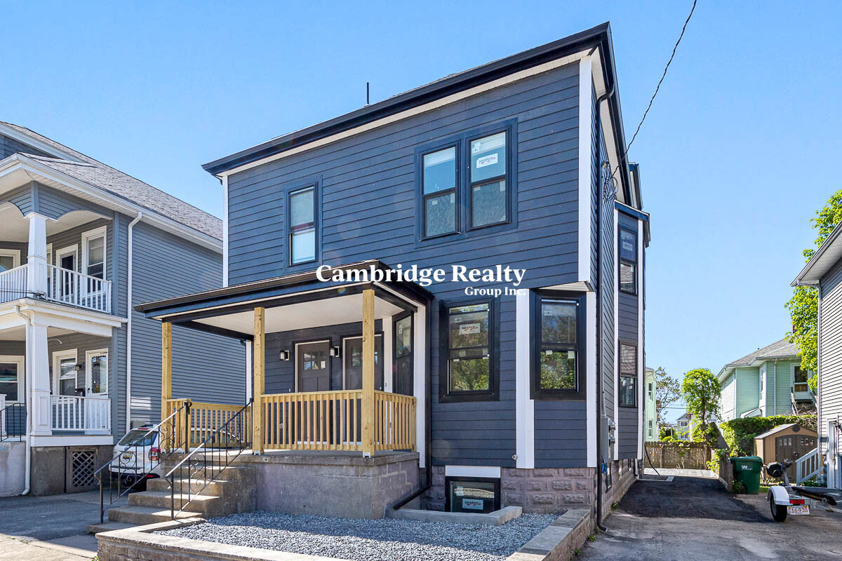 70 Stanley Ave, South Medford