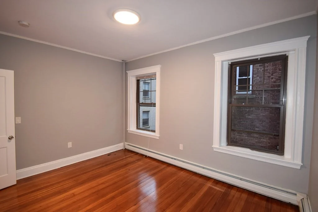 48 Englewood Ave, Brighton