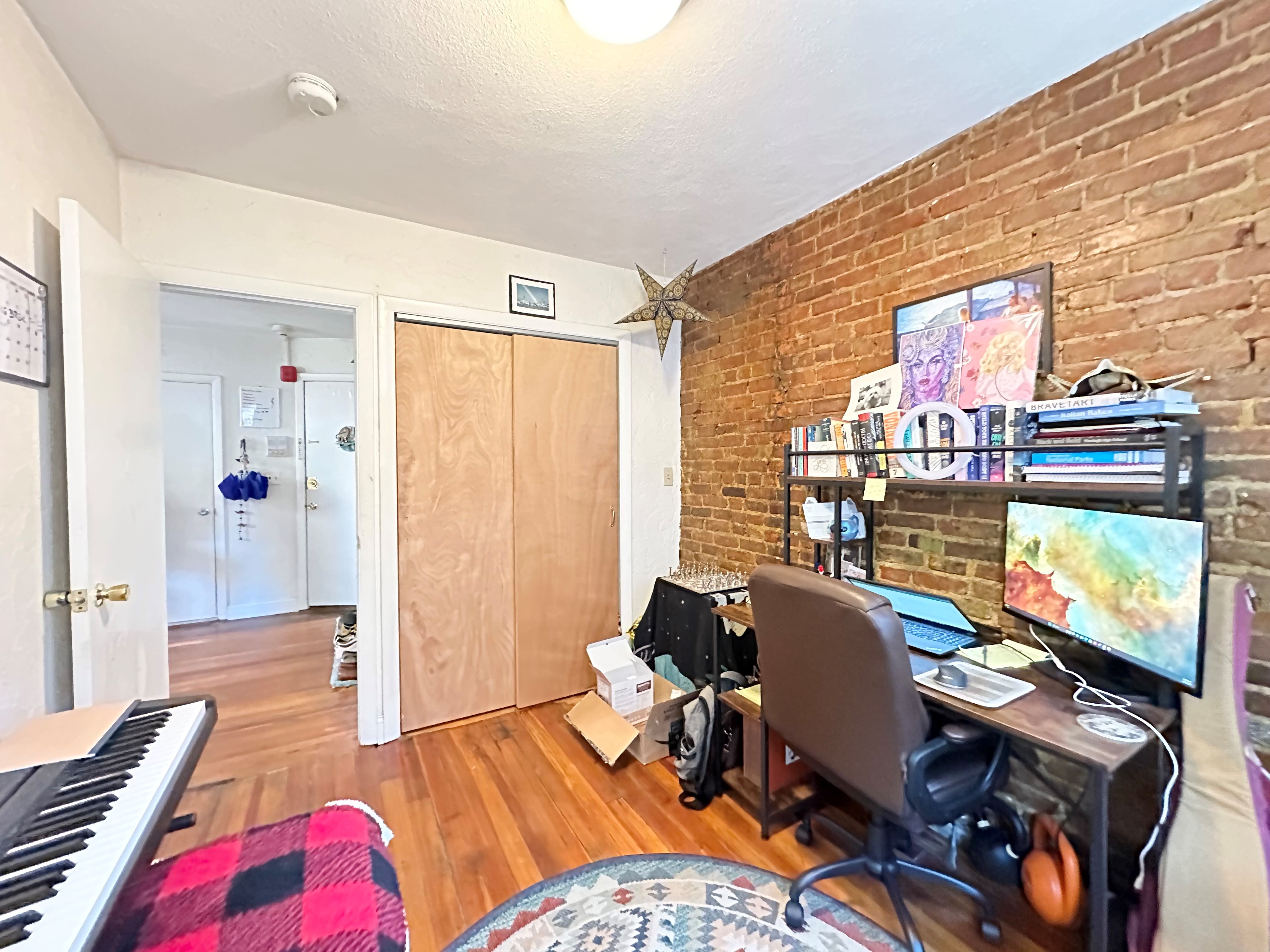 2 bed, 1 bath apartment for rent at 35 Charter St Unit 5, North End — photo 9 of 9