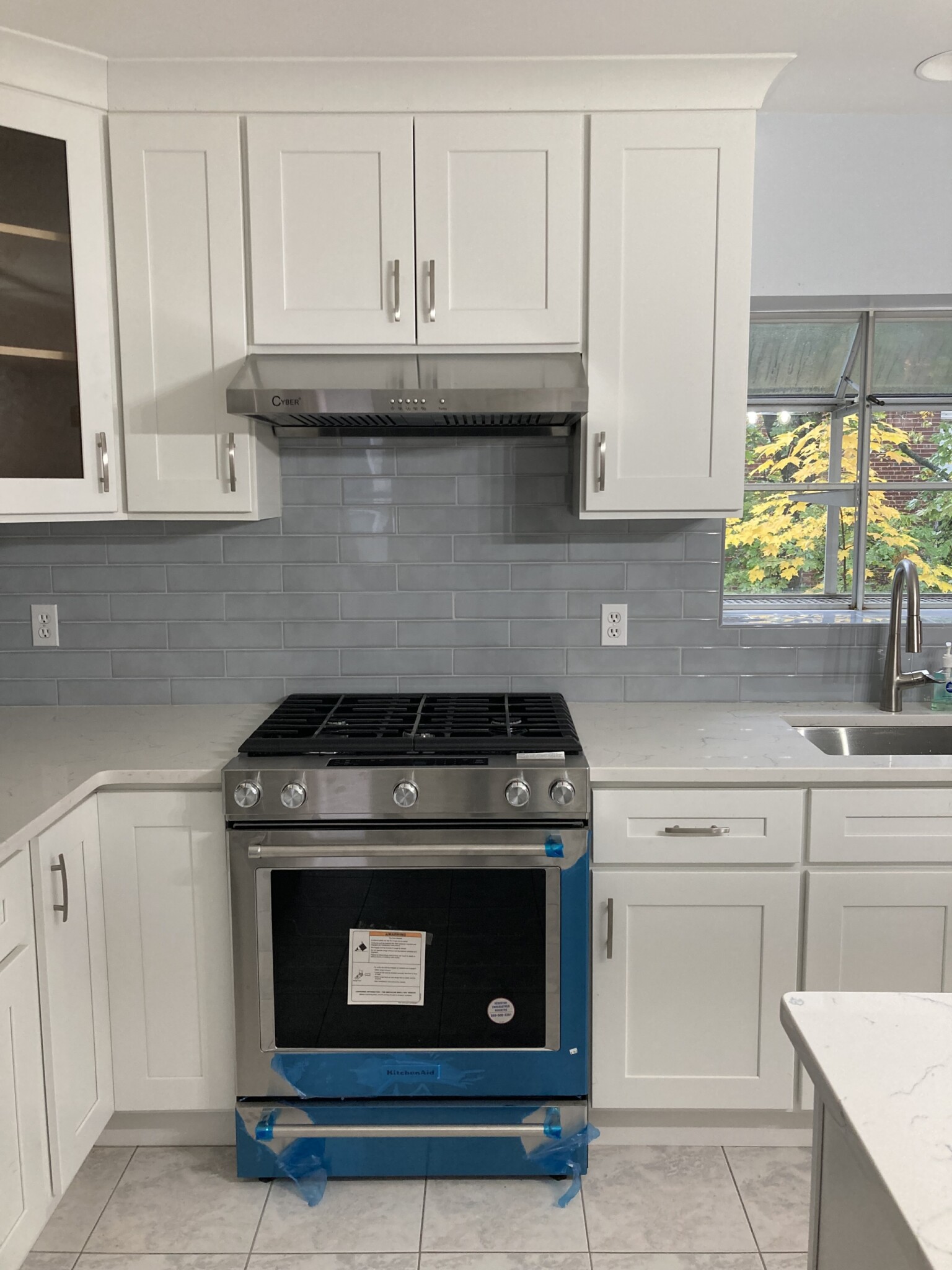3 bed, 2.5 bath apartment for rent at 35 Vernon St Unit 35, Newton — photo 2 of 25