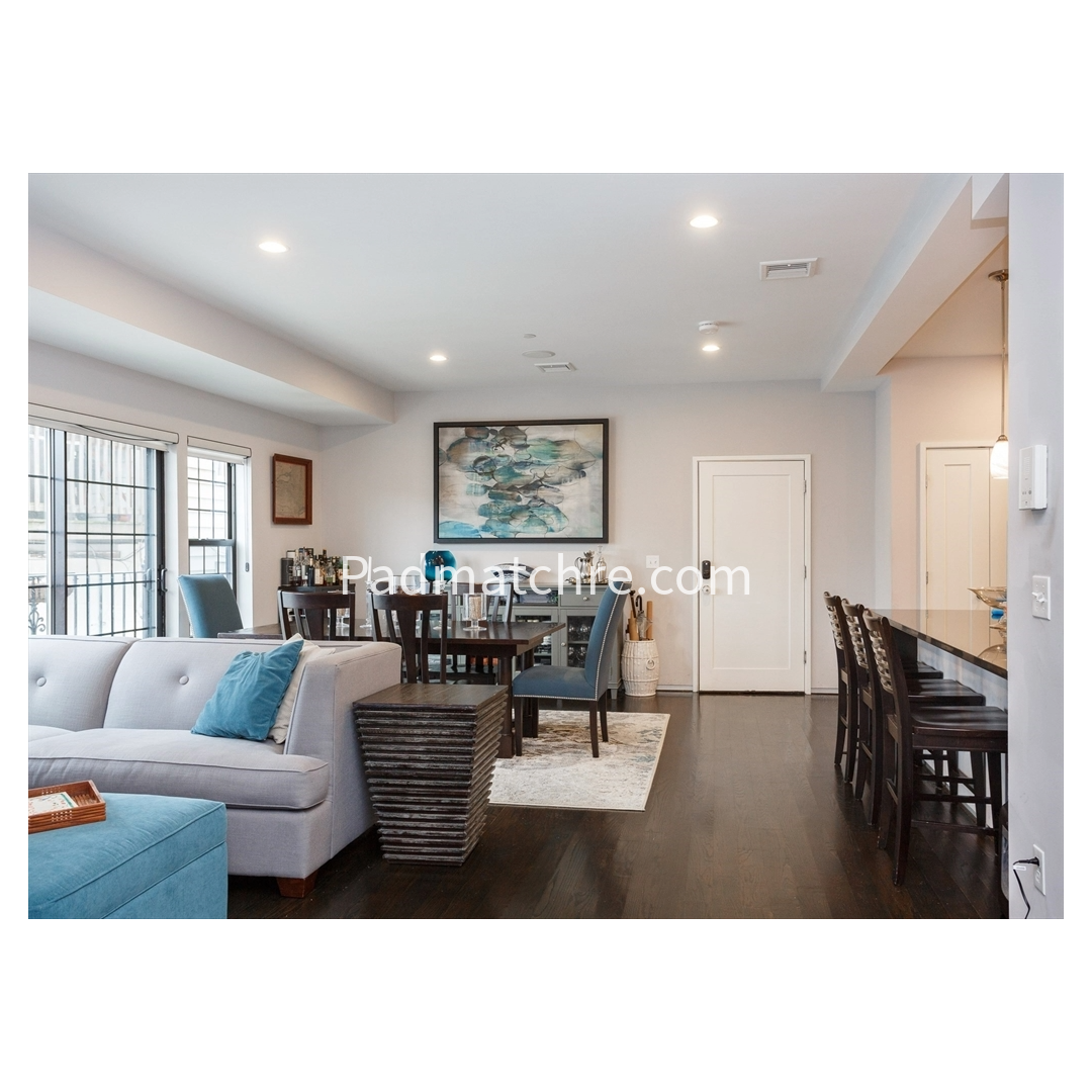 350 West Broadway, South Boston