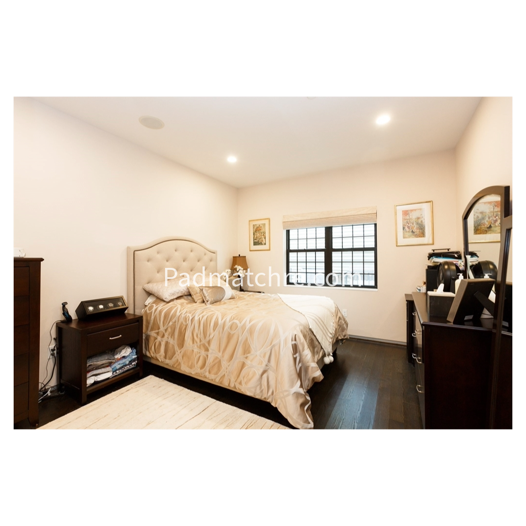 350 West Broadway, South Boston