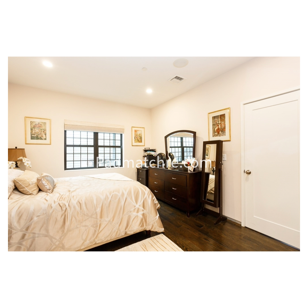 350 West Broadway, South Boston