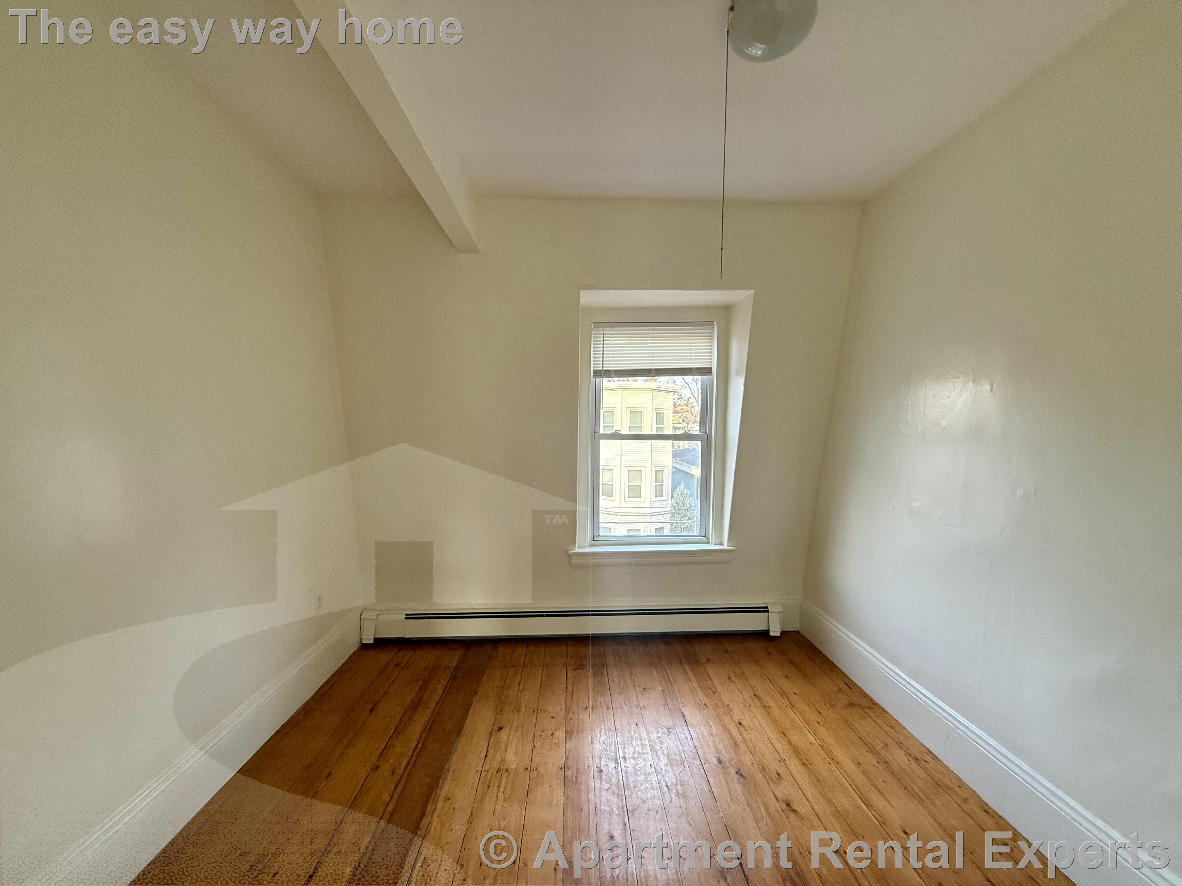 14 Tufts St, Cambridgeport