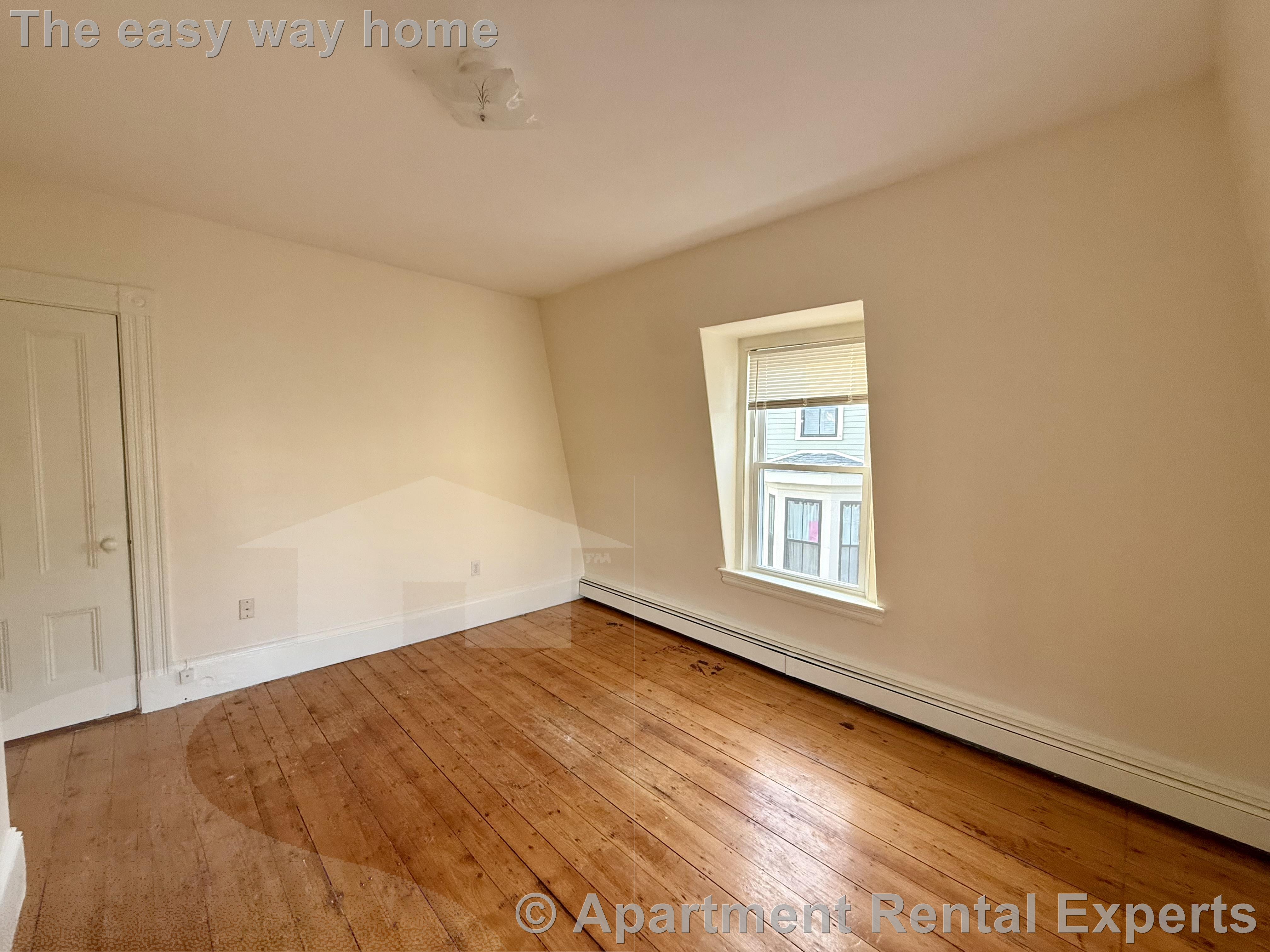 14 Tufts St, Cambridgeport