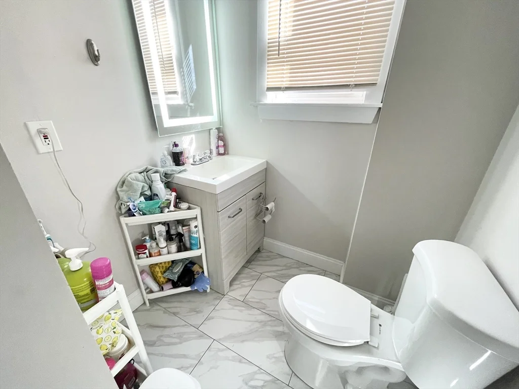 45 Crescent Ave, Dorchester