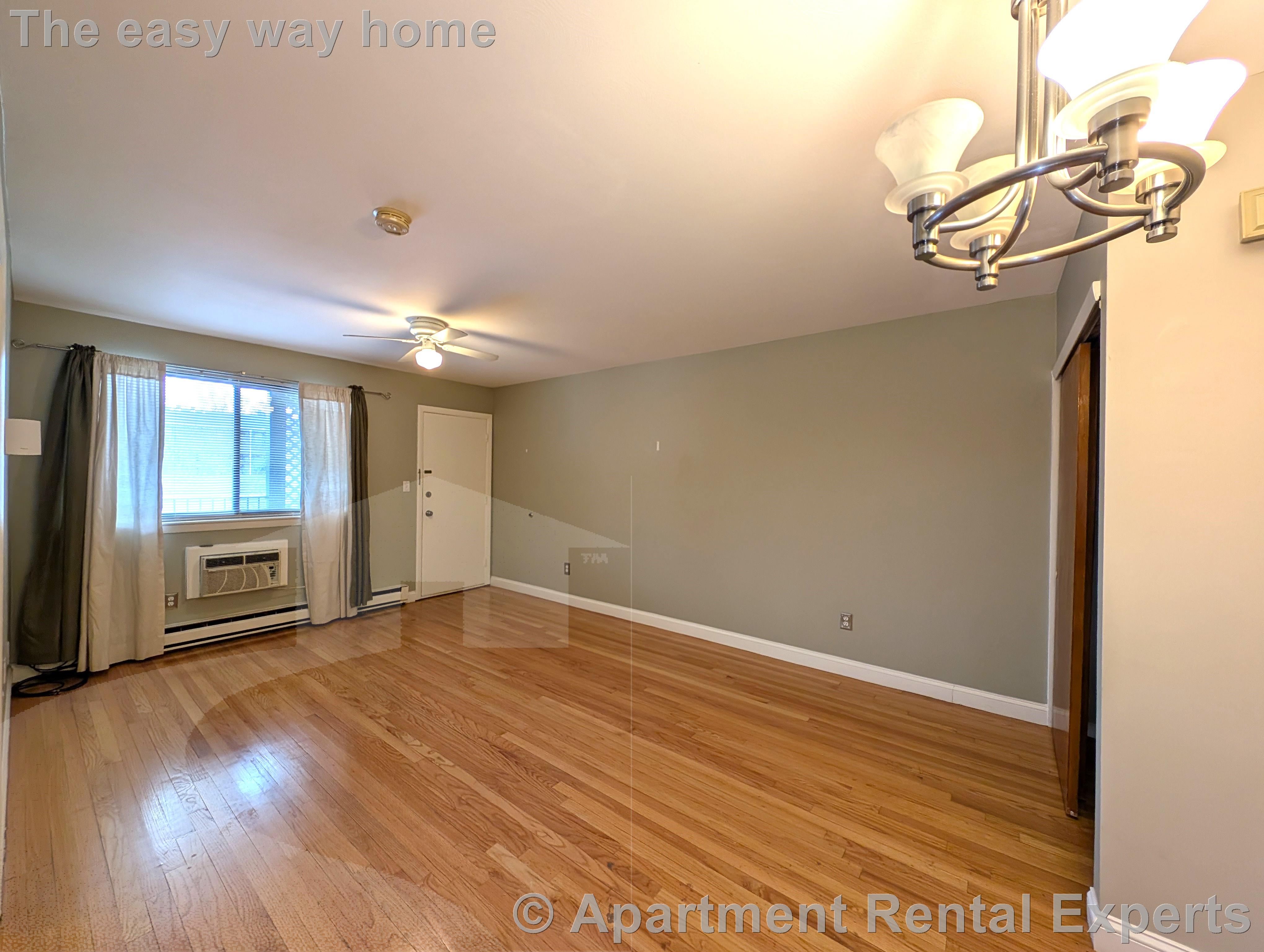 19 Arizona Ter, Somerville Line