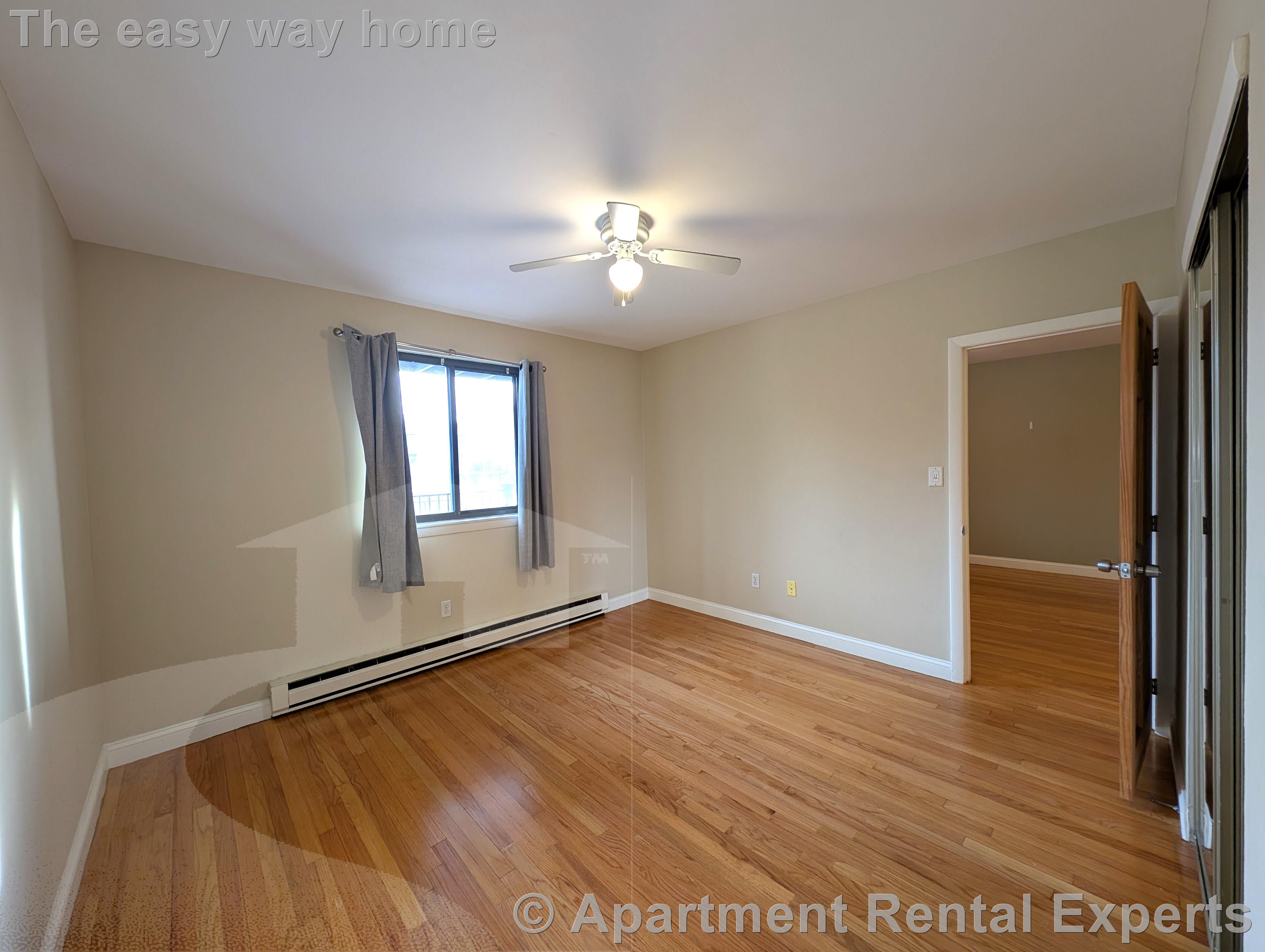 19 Arizona Ter, Somerville Line