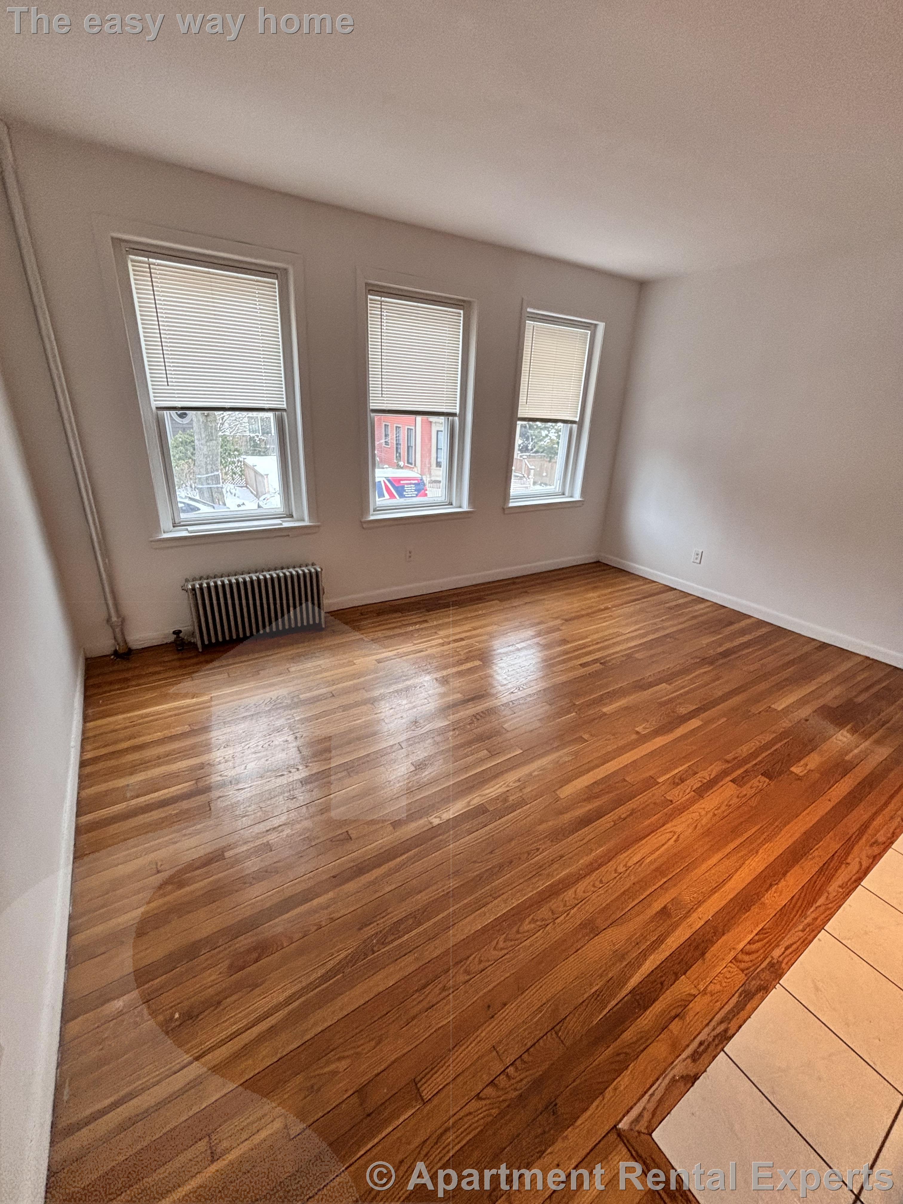 4 Ellsworth Ave, Mid Cambridge