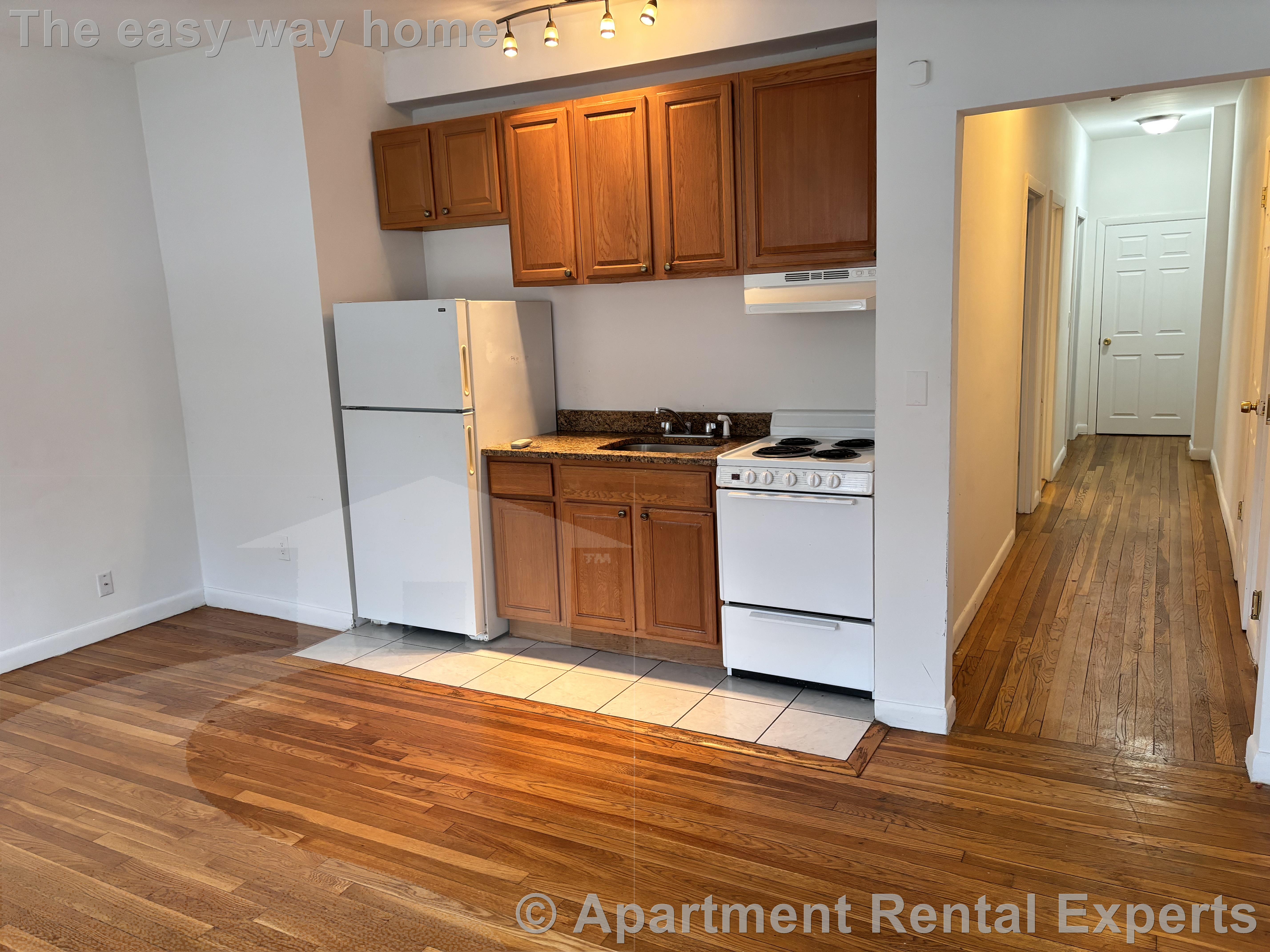 4 Ellsworth Ave, Mid Cambridge