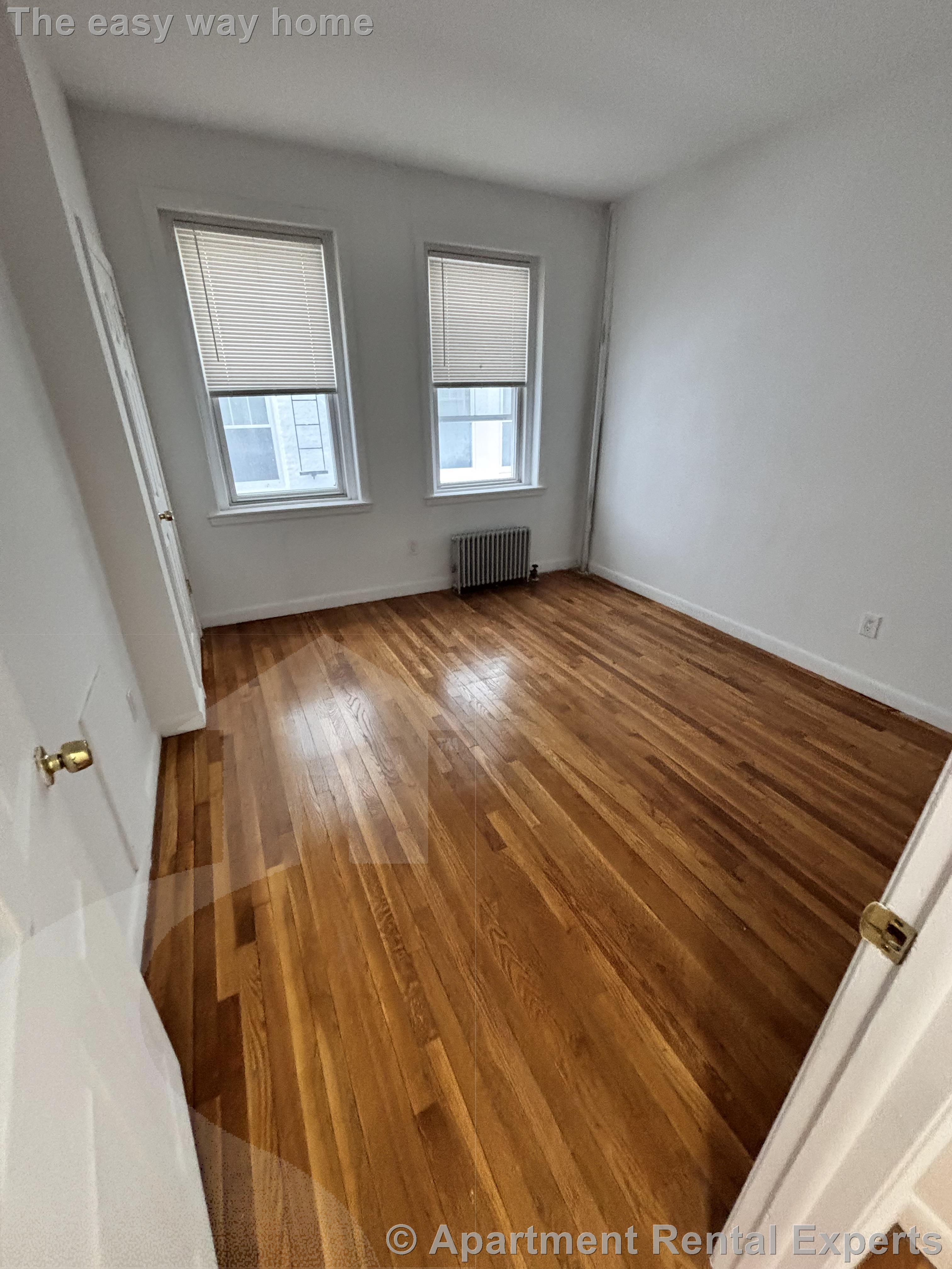 4 Ellsworth Ave, Mid Cambridge