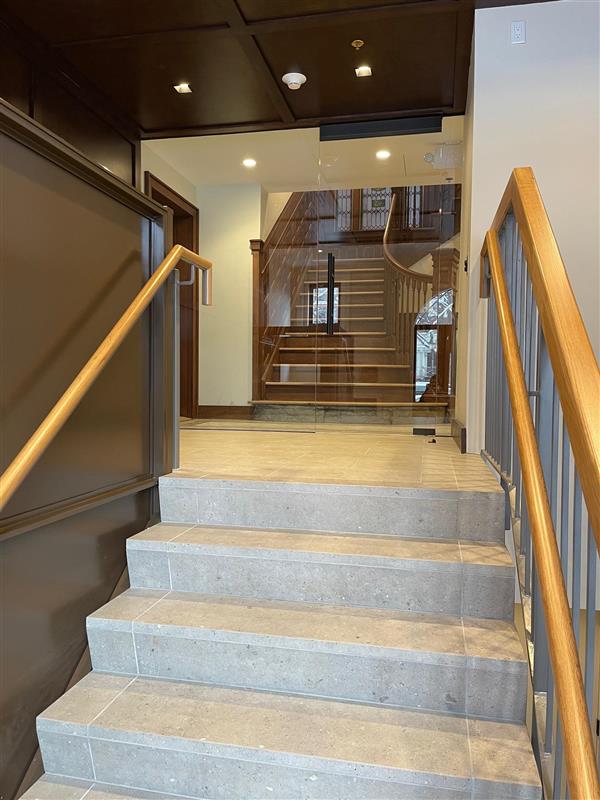 48 John F Kennedy St, Riverside