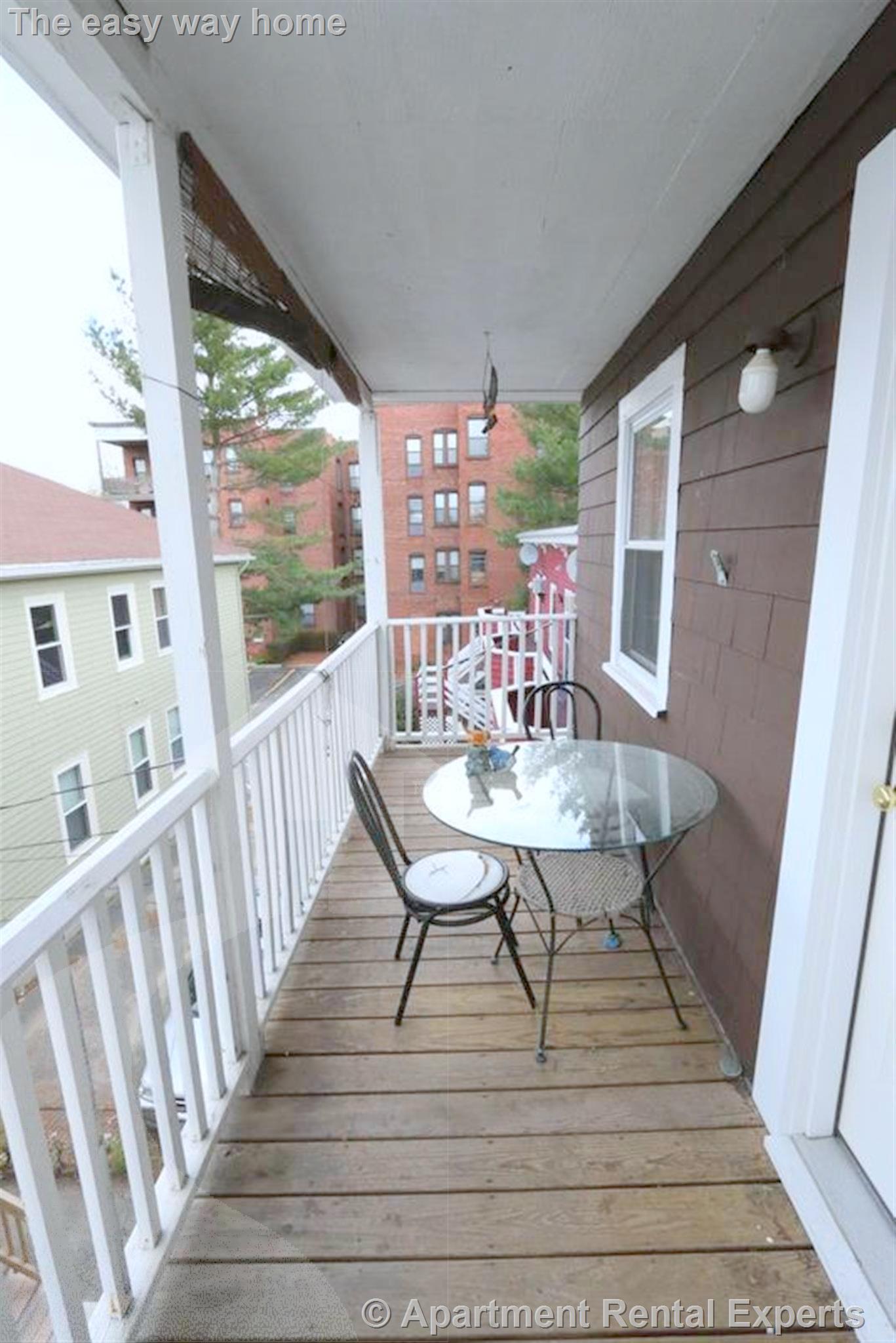 128 Pine St, Central Square