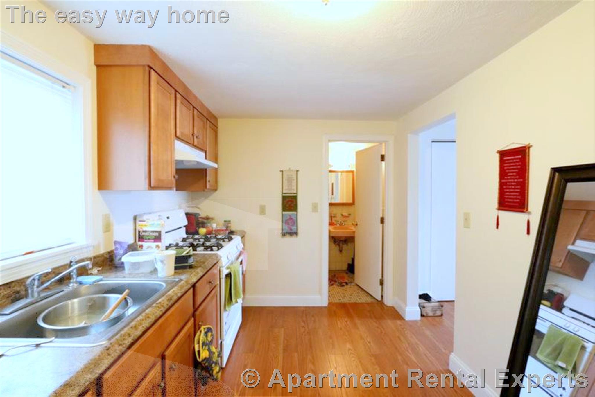 128 Pine St, Central Square