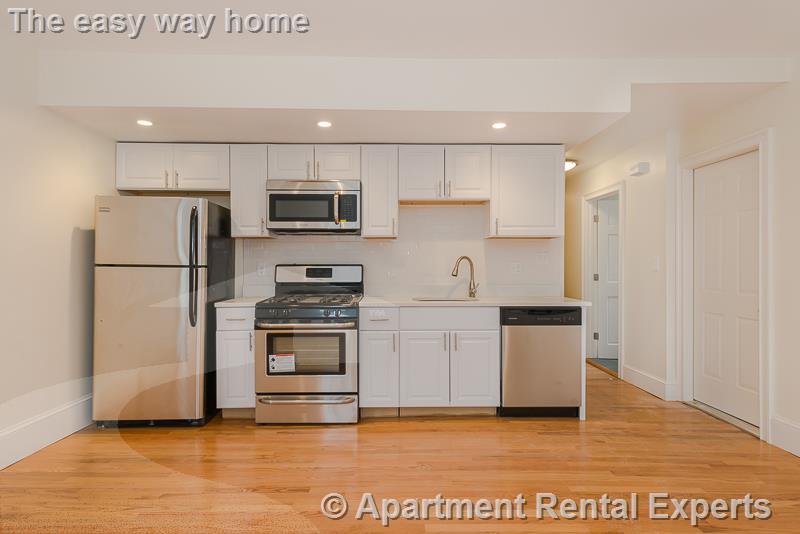 4 School St, Jamaica Plain