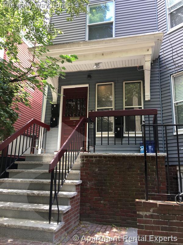 7 Story St, Harvard Square