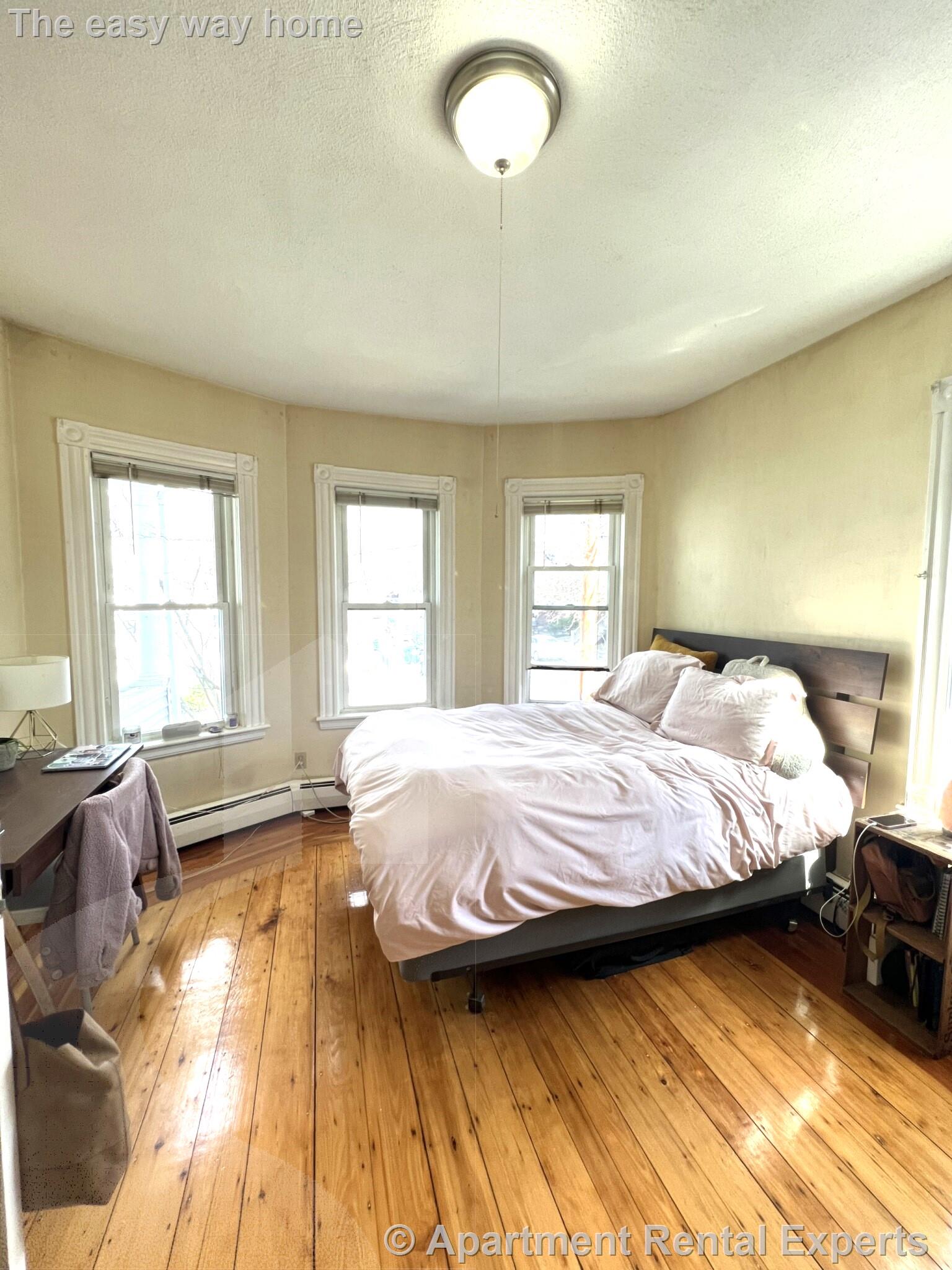 2 Gilson Ter, Porter Square