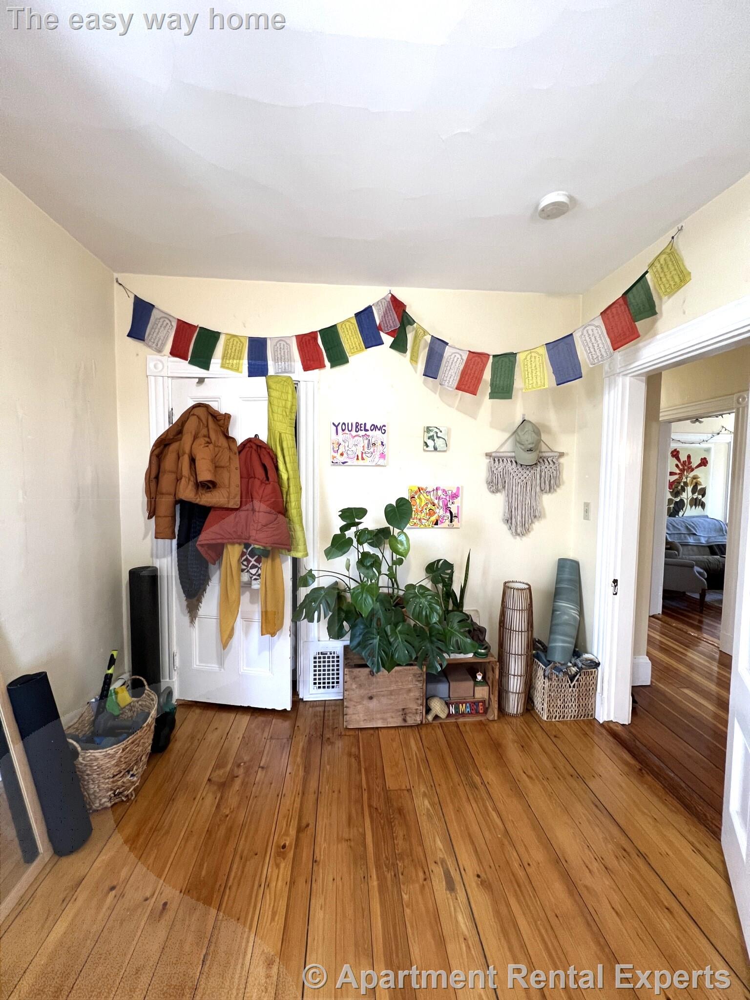 2 Gilson Ter, Porter Square