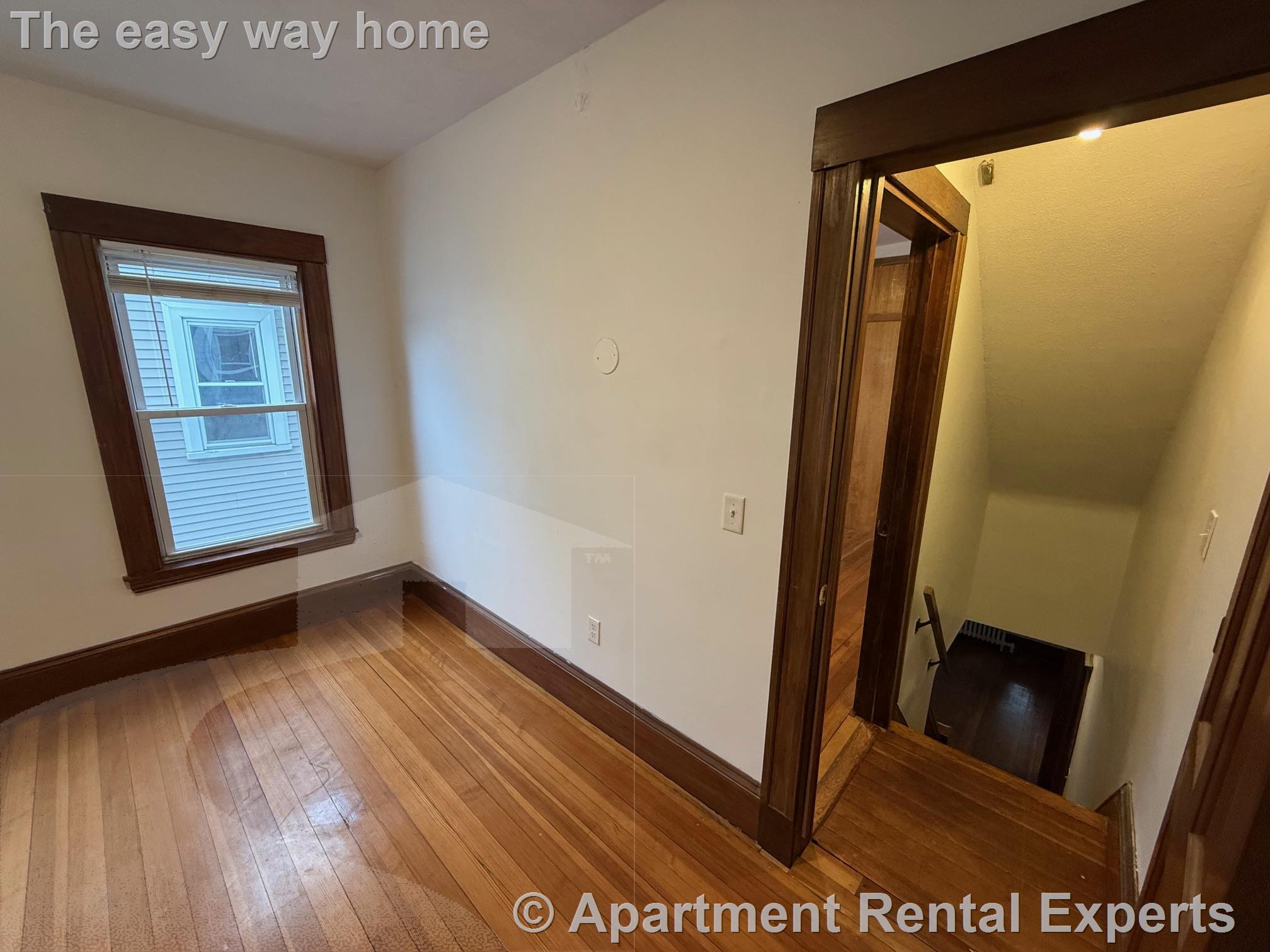 50 Simpson Ave, Davis Square