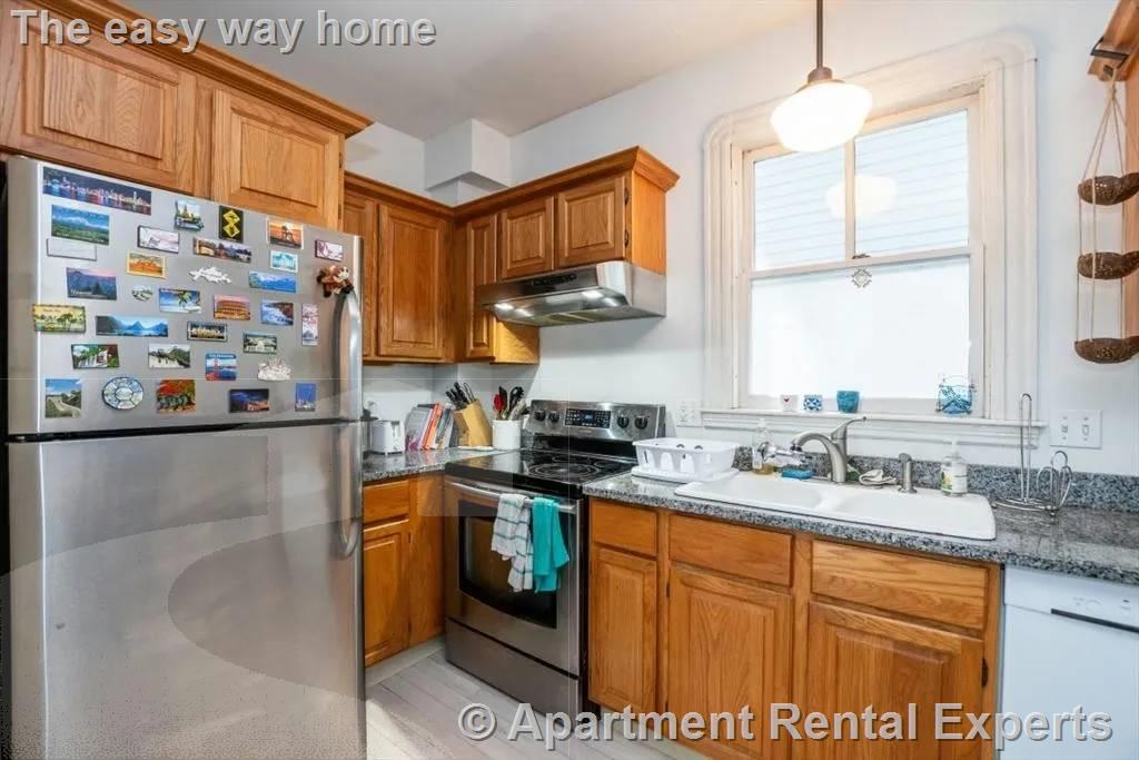 15 Traymore St, Porter Square