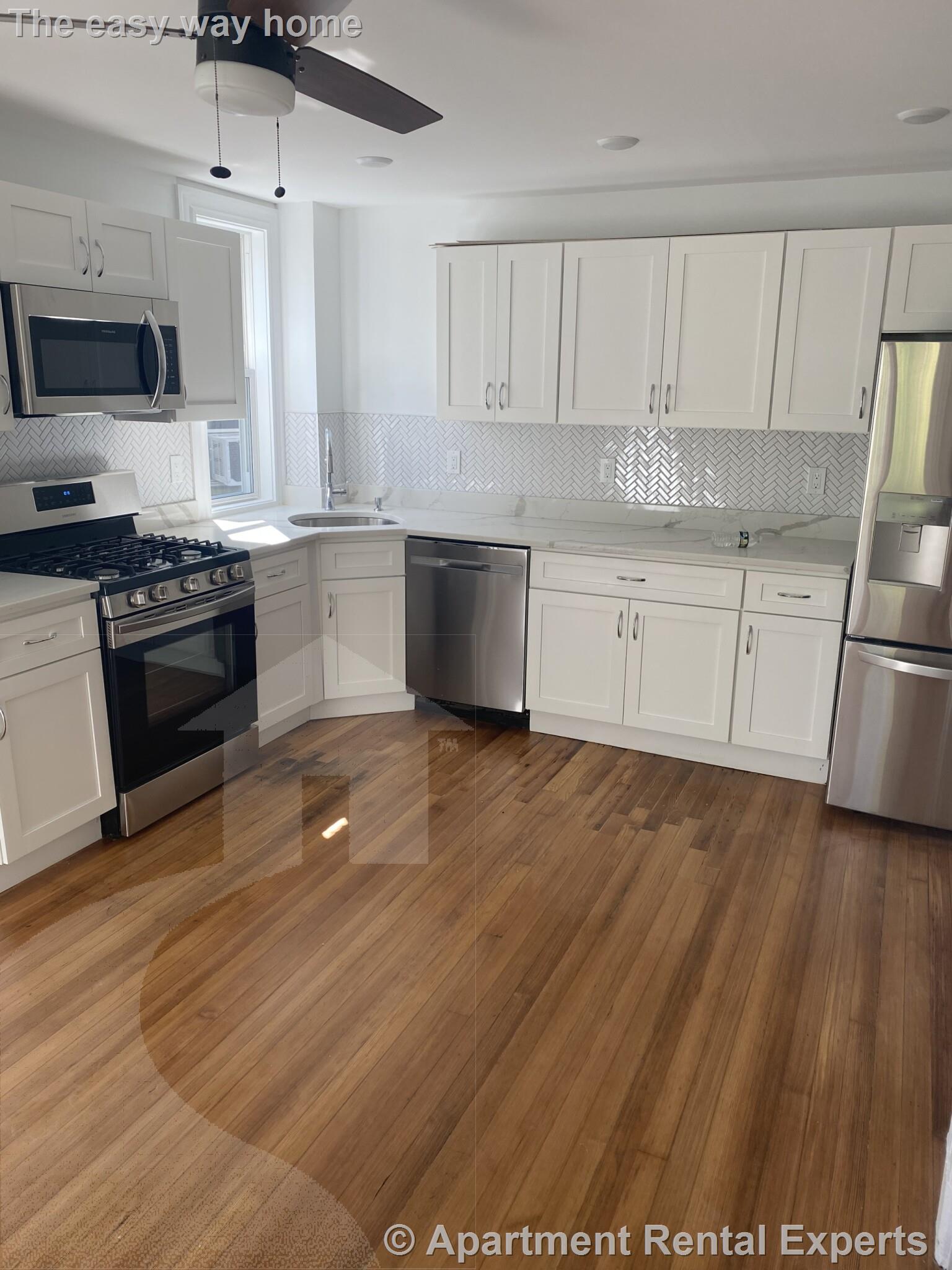 79 Brook St, Brookline Village